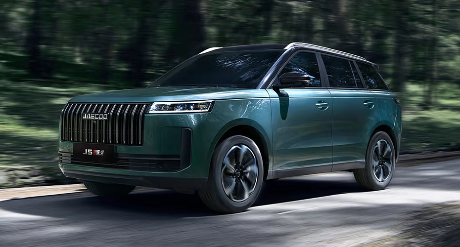 3.7L/100km Fuel Efficiency